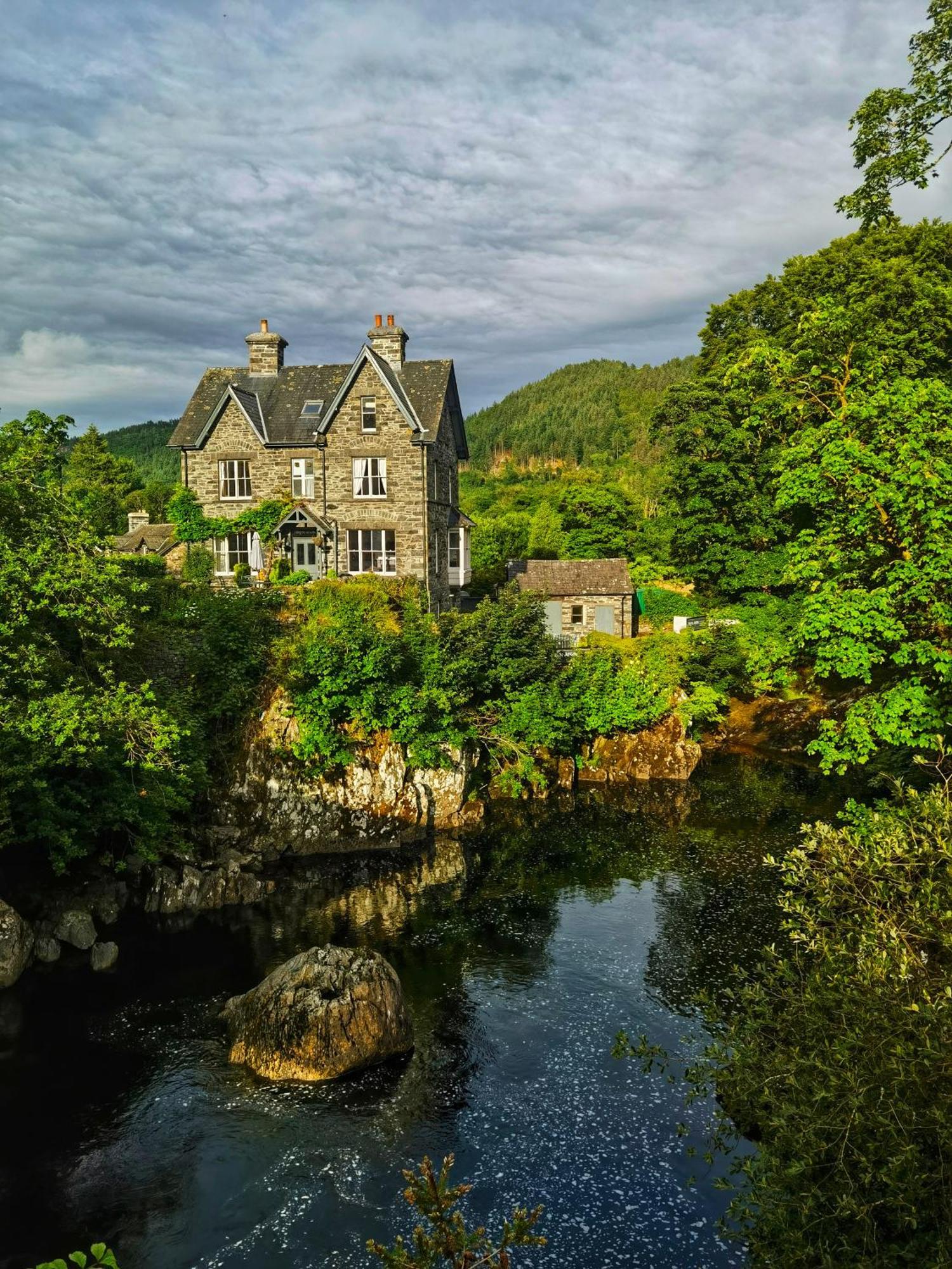 Tyn Y Fron 6 Bedroom House In Betws-Y-Coed Snowdonia المظهر الخارجي الصورة
